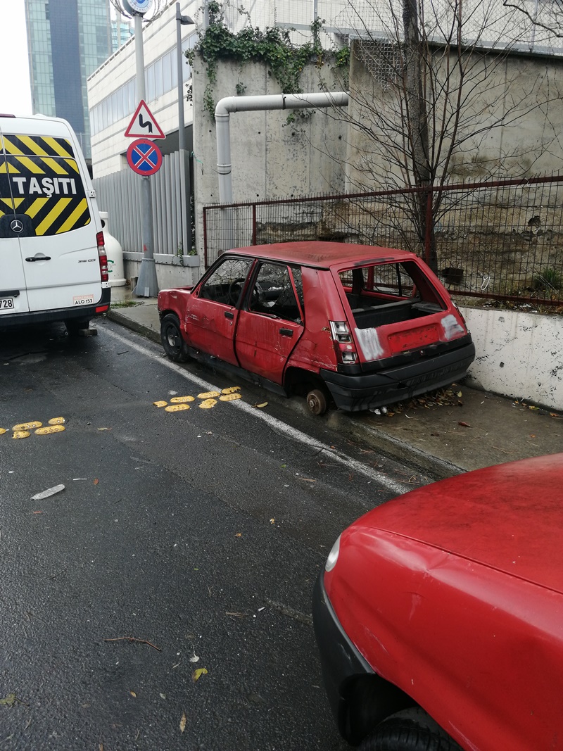 Hurda araç şikayet, park etmiş hurda araçları nereye şikayet edebiliriz ?